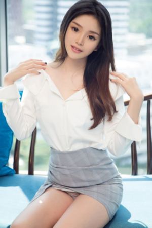秋霞露丝_完整无删减版